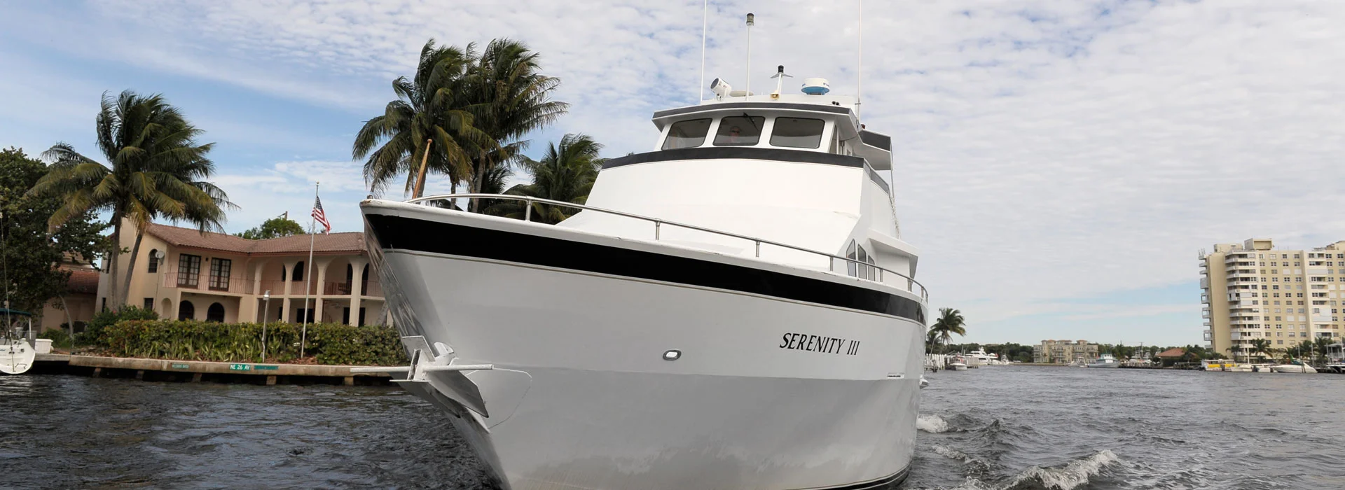 Serenity III cruising on the Intracoastal Waterway